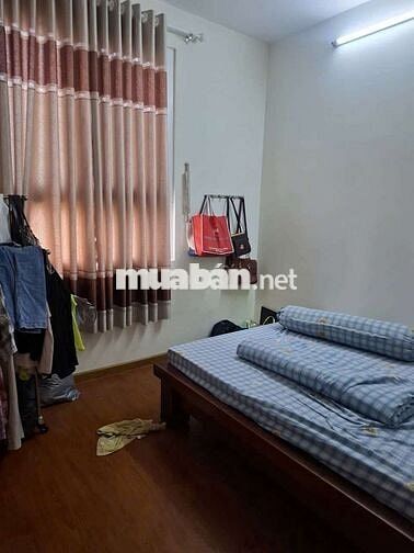 cho thuê Toky Tower 2pn 2wc nhà trống 
