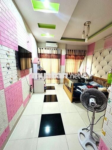KHU CAO TẦNG- HXH HOÀNG BẬT ĐAT- TÂN BÌNH- DT 4 ❌15- 4 TẦNG-Ỉ 7 TỶ XIÚ