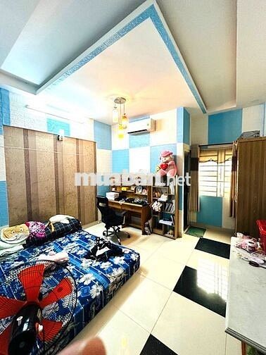 KHU CAO TẦNG- HXH HOÀNG BẬT ĐAT- TÂN BÌNH- DT 4 ❌15- 4 TẦNG-Ỉ 7 TỶ XIÚ