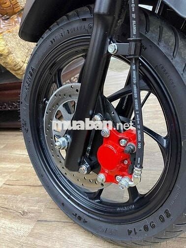 Velia 50cc đời 2025 chính chủ xe như mới. odo 1,9k