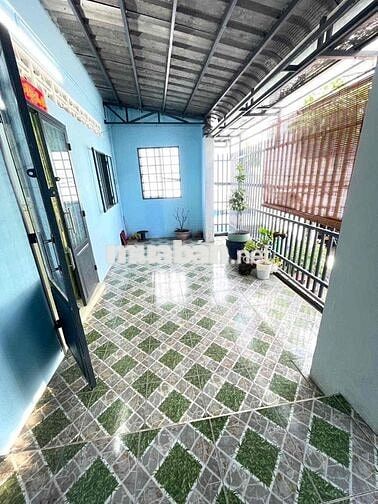 Bán Nhà Chợ Da Sà Tỉnh Lộ 10- DT 50m2-Hẻm 5 Mét-Có Phòng Ngủ Trệt