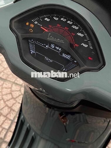 Piaggio Vespa Sprint 2025 Xám Vài ngàn km