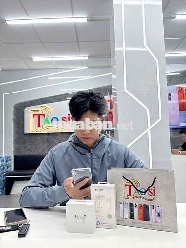 Tuyển Nữ Bán Điện Thoại