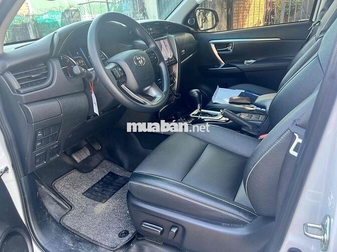Bán Fortuner 2.4G Tự Động 1 Cầu 2025 - Siêu Lướt