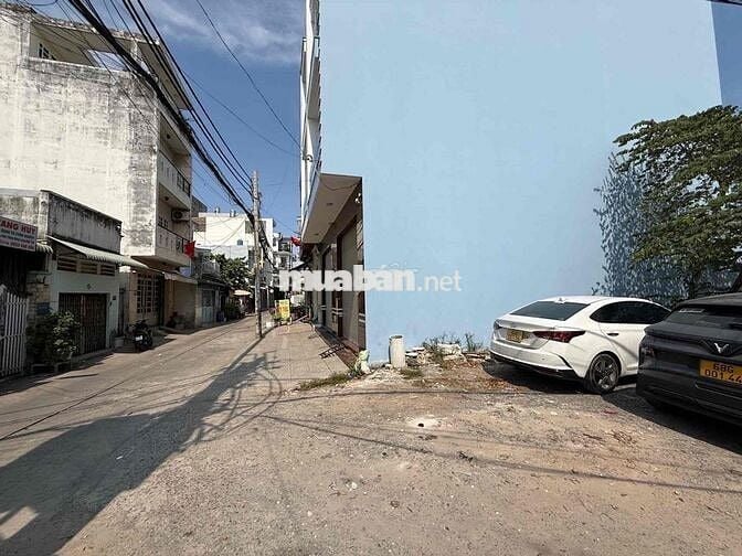 Bán nhà Hồ Văn Long Gần chợ Hẻm xe hơi dt 5x18m  1 tầng 2pn 2tolet