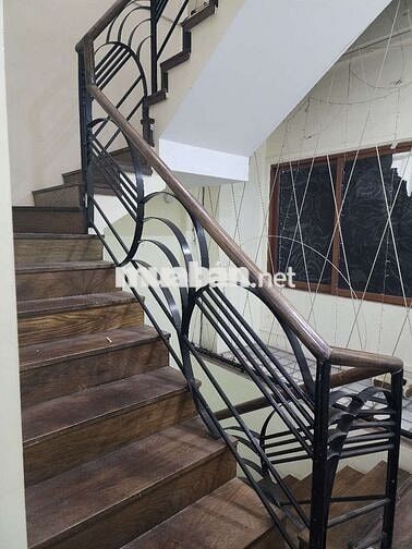 SANG NHƯỢNG SALON DOANH THU TỐT