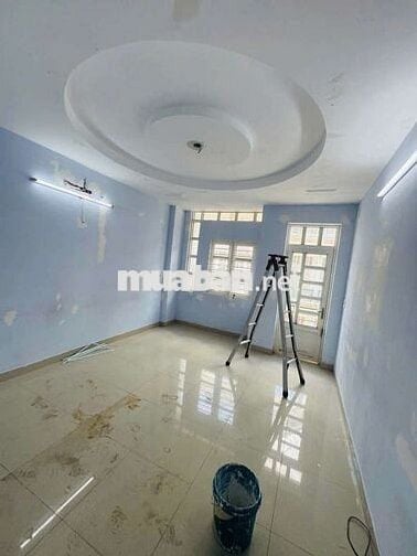 CHO THUÊ NAHF HẺM XE HƠI THÔNG 4PN 5WC LÊ VĂN THỌ P9 GÒ VẤP
