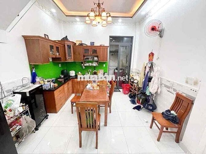 🏡 SIÊU PHẨM NHÀ 2 TẦNG-TRUNG TÂM NHÀ BÈ-GIÁP Q7