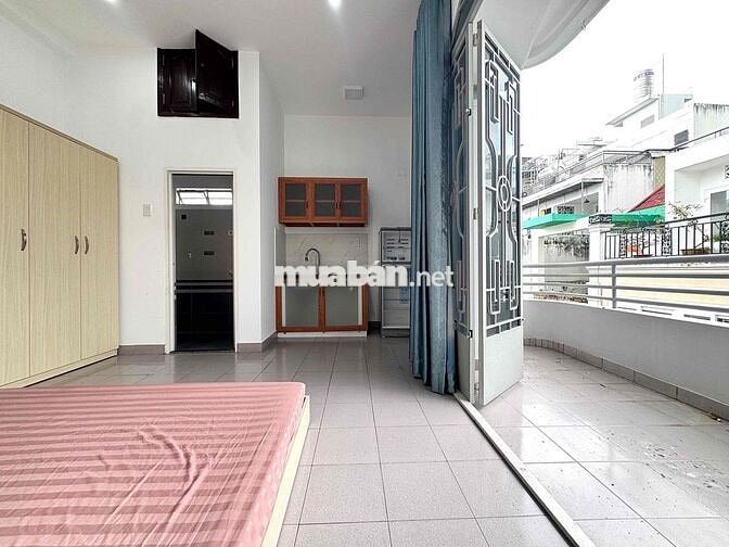 🎉Căn Hộ Ban Công Siêu Thoáng, Được Nuôi Pet, Ngay Chợ Bàn Cờ Q3