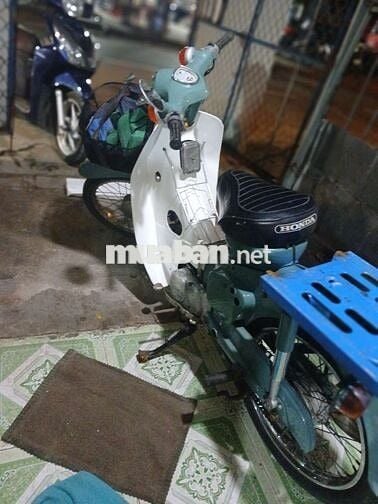 Honda Cub Xanh ngọc, Trắng