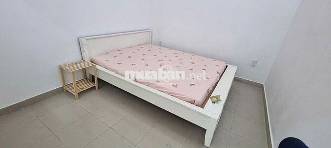 1 TRỆT 1 LẦU 3PN NGAY SÁT NGÃ TƯ THỦ ĐỨC ĐỐI DIỆN SPKT GIÁ CHỈ 15TR/TH