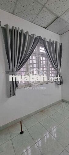 1 TRỆT 1 LẦU 3PN NGAY SÁT NGÃ TƯ THỦ ĐỨC ĐỐI DIỆN SPKT GIÁ CHỈ 15TR/TH