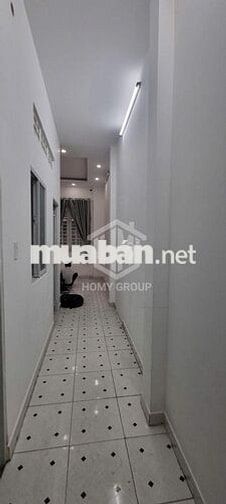 1 TRỆT 1 LẦU 3PN NGAY SÁT NGÃ TƯ THỦ ĐỨC ĐỐI DIỆN SPKT GIÁ CHỈ 15TR/TH