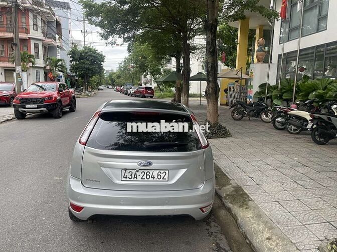 Ford Focus 2024 Tự động Bạc
