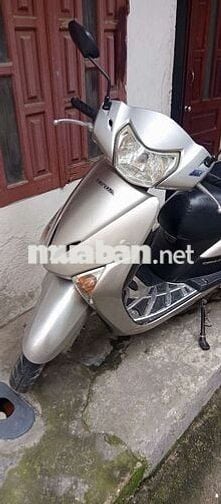 Honda Lead 110 Bạc