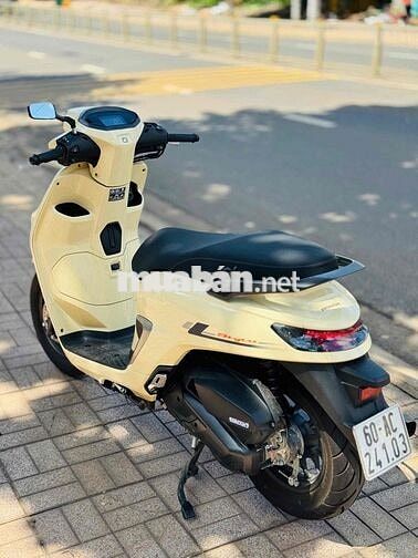 Honda Stylo 160 CBS Kem Zin
