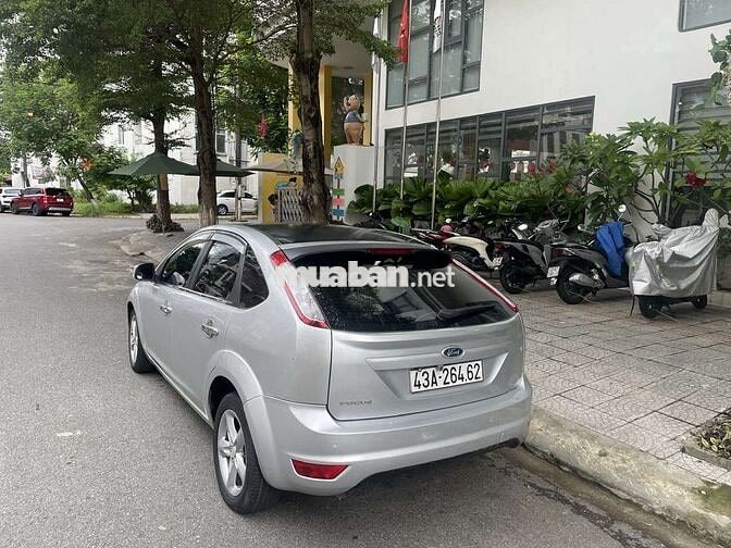 Ford Focus 2024 Tự động Bạc