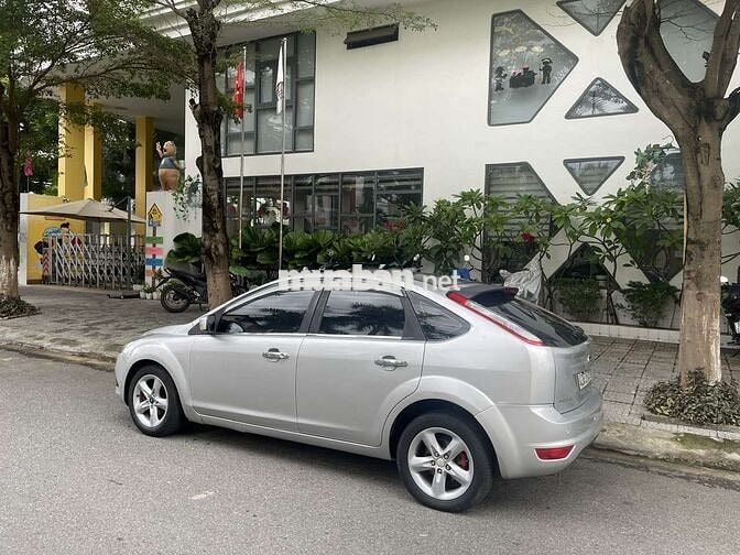 Ford Focus 2024 Tự động Bạc