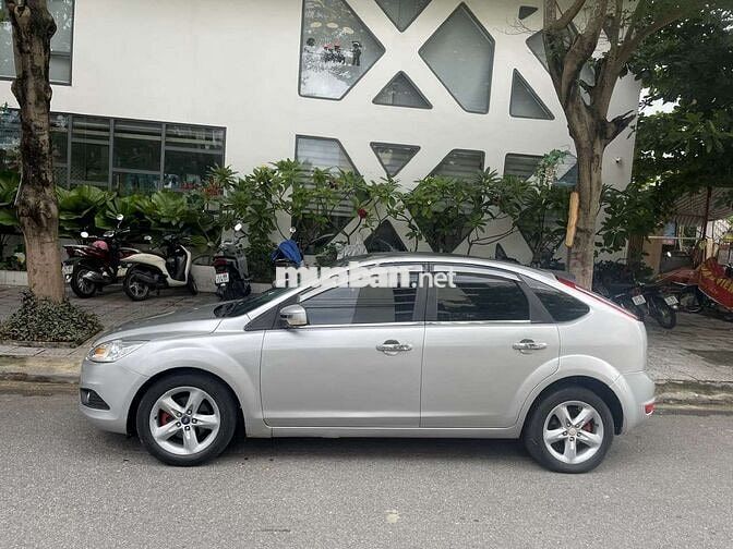 Ford Focus 2024 Tự động Bạc