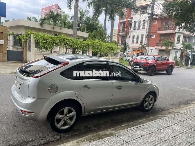 Ford Focus 2024 Tự động Bạc