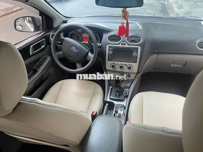 Ford Focus 2024 Tự động Bạc