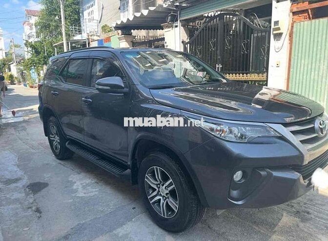 Toyota Fortuner 2017 Dầu Số sàn Xám