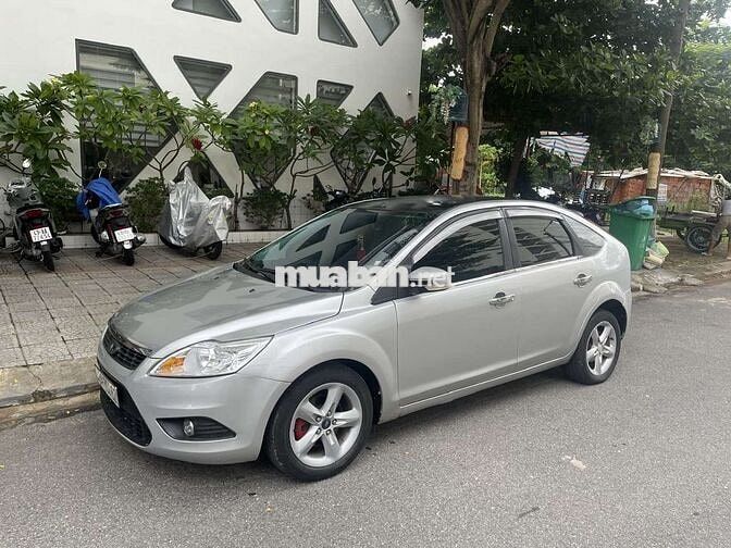 Ford Focus 2024 Tự động Bạc