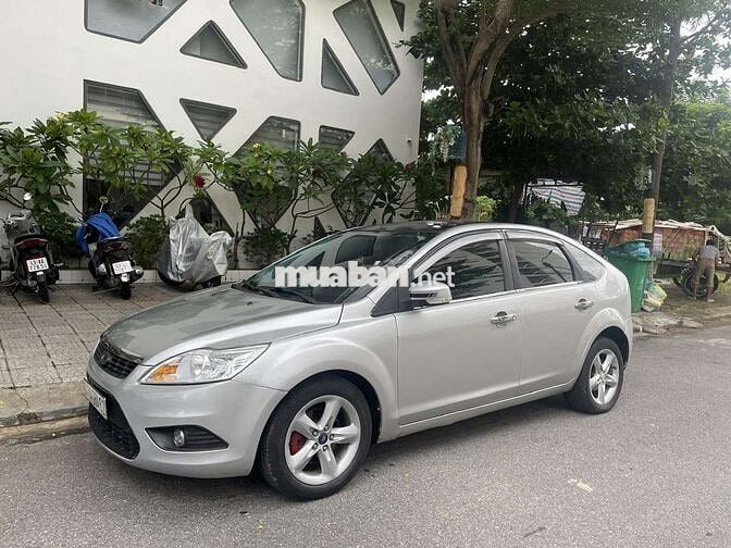 Ford Focus 2024 Tự động Bạc