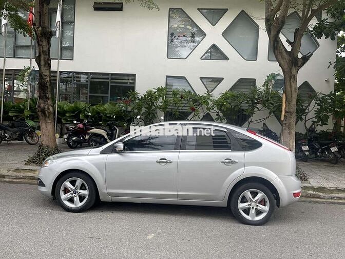Ford Focus 2024 Tự động Bạc