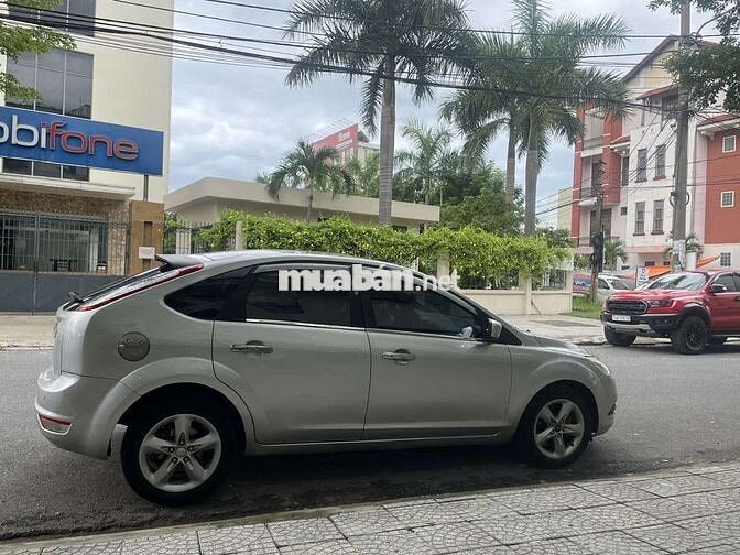 Ford Focus 2024 Tự động Bạc