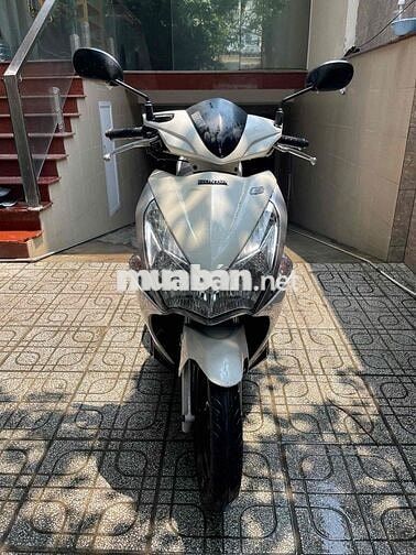 Honda Air Blade Trắng Tiết kiệm xăng