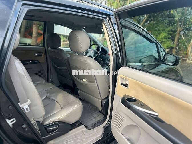 Mitsubishi Grandis 2005