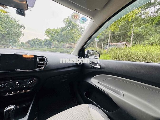 KIA Soluto 2024 Số tự động 1.4L Trắng