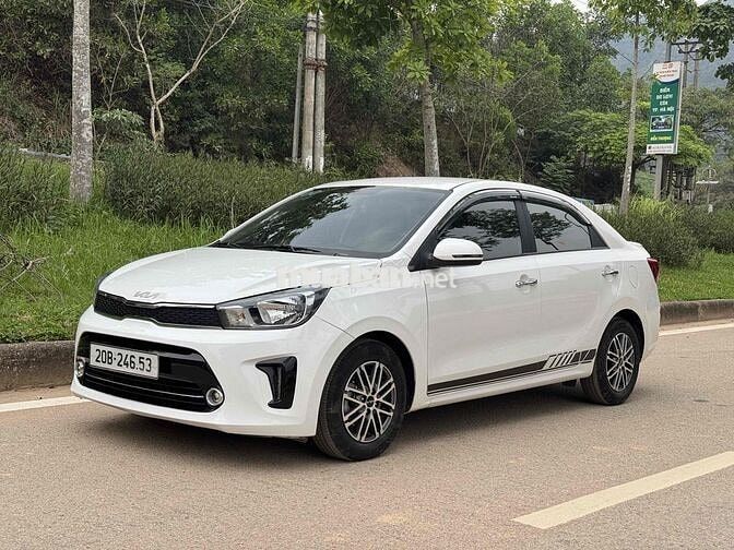 KIA Soluto 2024 Số tự động 1.4L Trắng