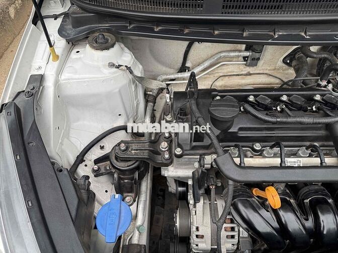 KIA Soluto 2024 Số tự động 1.4L Trắng