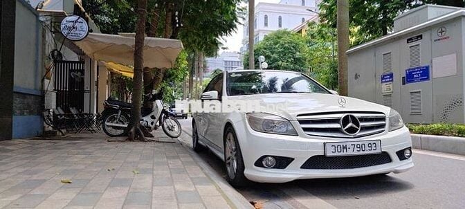 Mercedes C300 2010 Nguyên bản Trắng