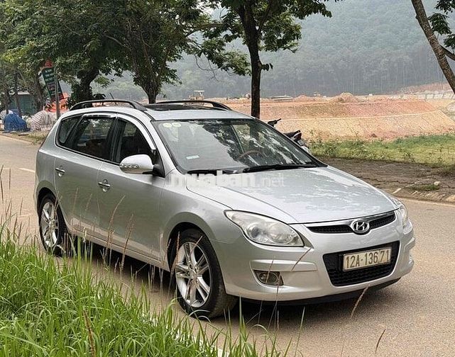 Hyundai I30 CW 2009 1.6 bản full Tự động Bạc