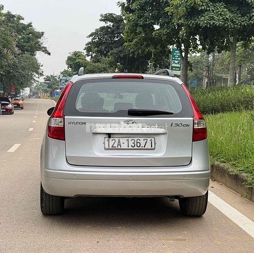 Hyundai I30 CW 2009 1.6 bản full Tự động Bạc
