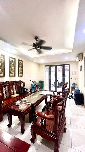 Bán nhà Lạc Trung ô tô ngõ thông kinh doanh, Dt 55m2, mt 4m, 19.5 tỷ.