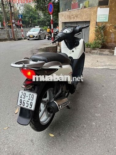 Honda SH Trắng
