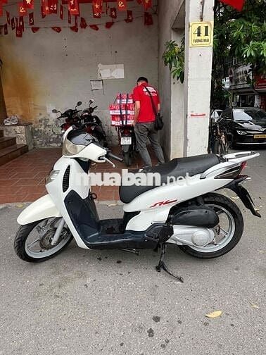 Honda SH Trắng