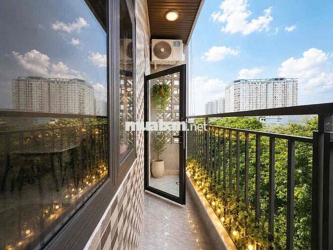 Căn Hộ Duplex đón SV 2k8 - Ban công - Full nội thất Gần ĐH Công Thương