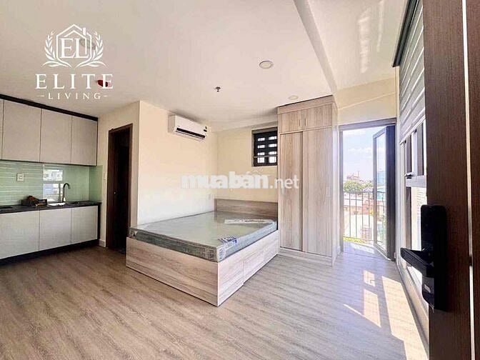 BÁN CCMN DIỆN TÍCH 165m2 DÒNG TIỀN 140TR/ THÁNG NGAY NGÃ TƯ THỦ ĐỨC
