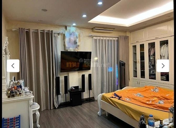 	Bán 16.5 tỷ, 120m2, Mặt phố Nguyễn Trường Tộ, Ba Đình
