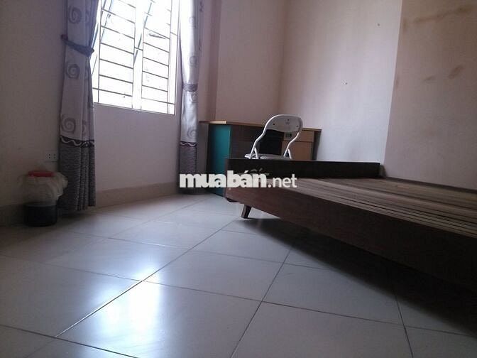 Cho thuê phòng rộng 18m2 gần Ngã Tư Sở