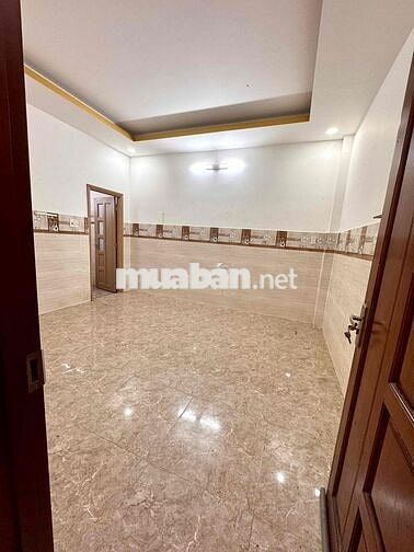 Nhà 1 lầu 120m2 hẻm 1 sẹc Mỹ Hạnh 3 phòng ngủ