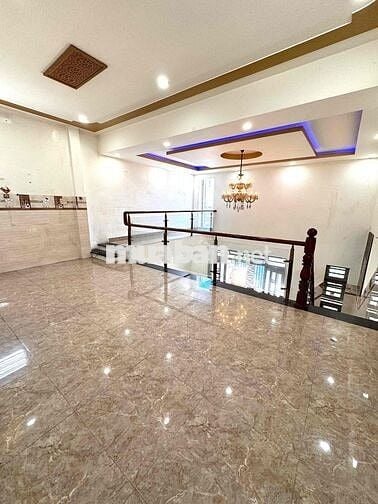 Nhà 1 lầu 120m2 hẻm 1 sẹc Mỹ Hạnh 3 phòng ngủ