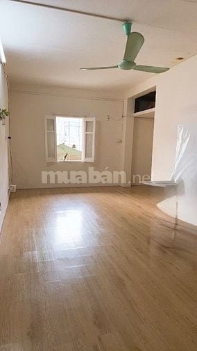 Mình cần cho thuê gấp căn hộ T3 tập thể nhà C Kim Liên, Lương Đình Của