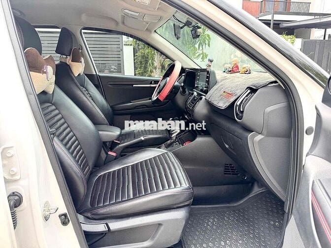 Kia Sonet Luxury 2023 Trắng