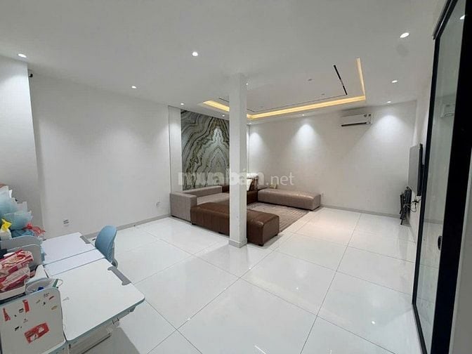 HẬU GIANG Q6, SÁT BÊN QUẬN 5, HẺM 6M CÁCH MT 20M, DT 82M2 NGANG 7.6m